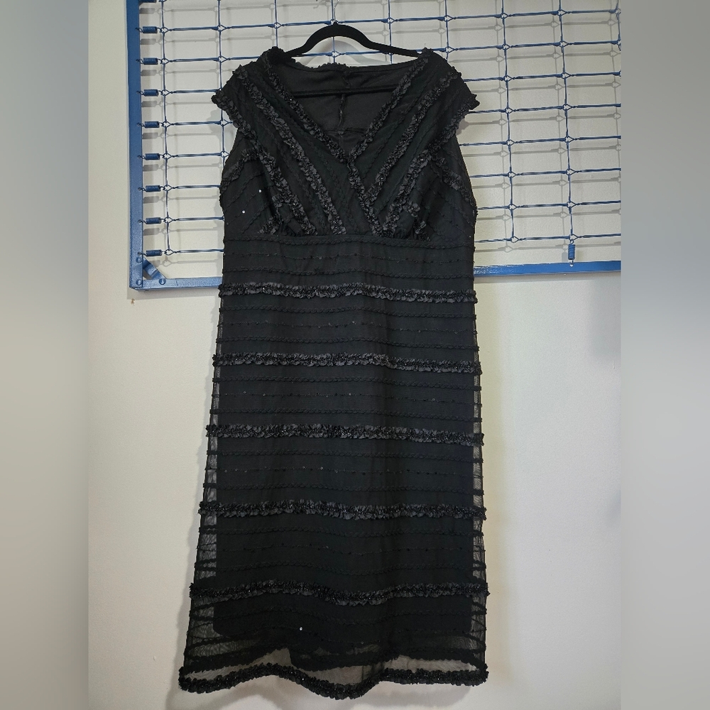 Elegant Black Lace Dress